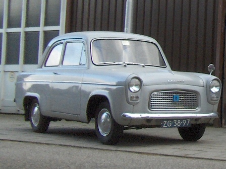 Ford Anglia 100E